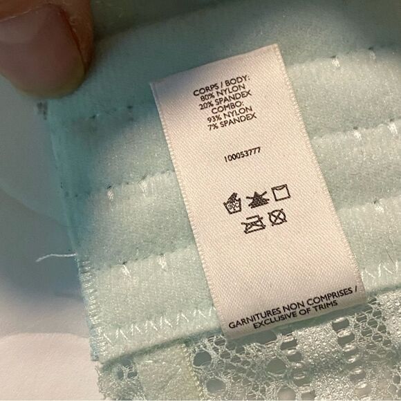 Garage NUE seamless lace triangle Bralette light blue deep V large - Picture 5 of 8